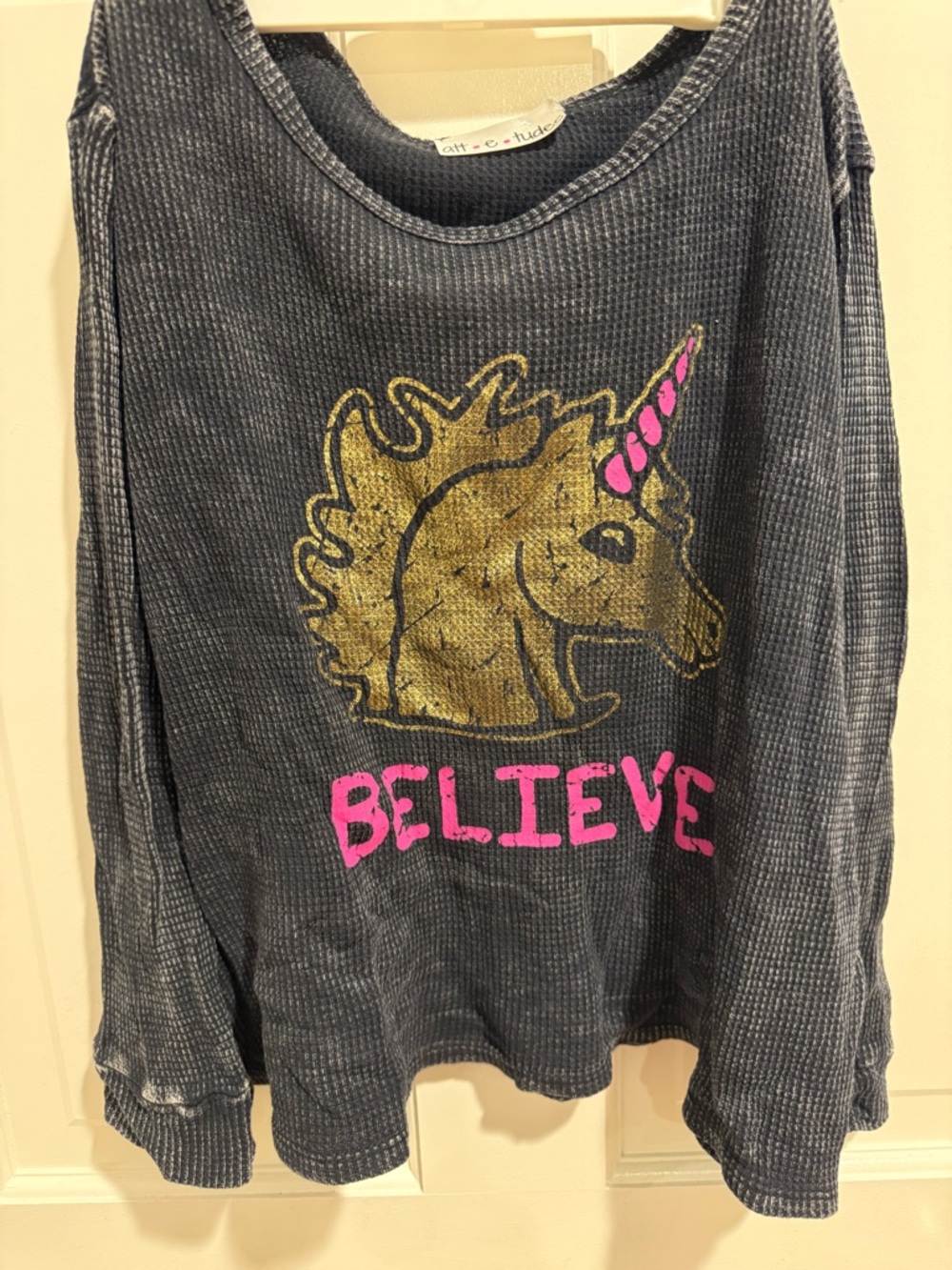 Kids‎ black washed Unicorn 'Believe' Waffle-Knit Sweatshirt